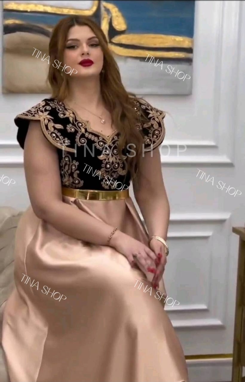 Model Queen - Image 5